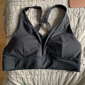 Zyia size medium. Black sports bra.